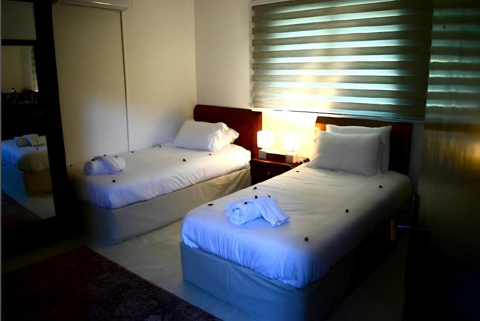 Marvel Hostel Wadi Musa Buitenkant foto