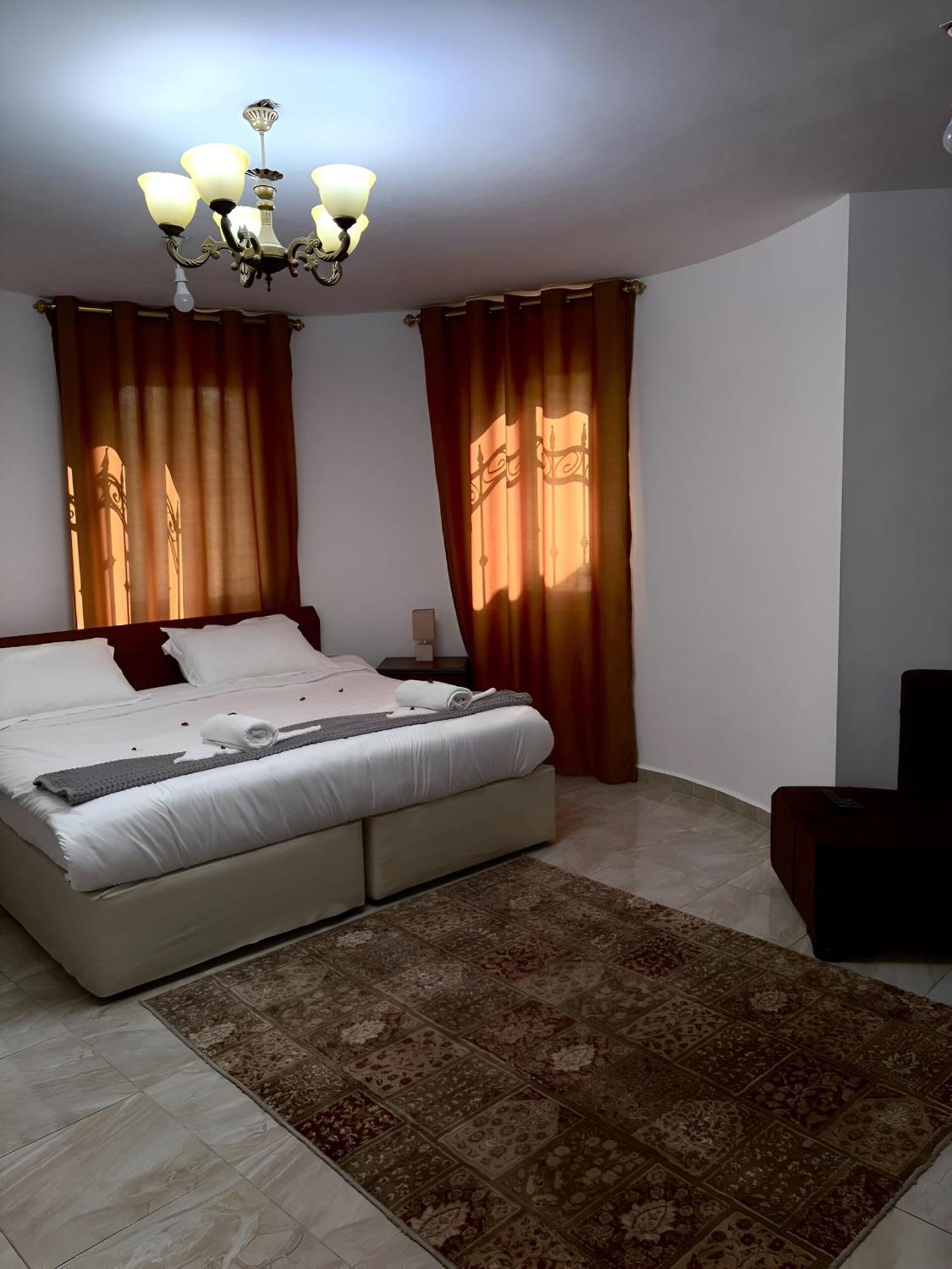 Marvel Hostel Wadi Musa Buitenkant foto